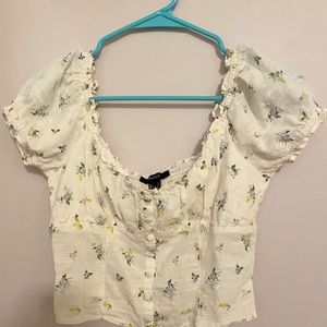 New Forever 21 Cropped Floral Top With Puff Sleeves